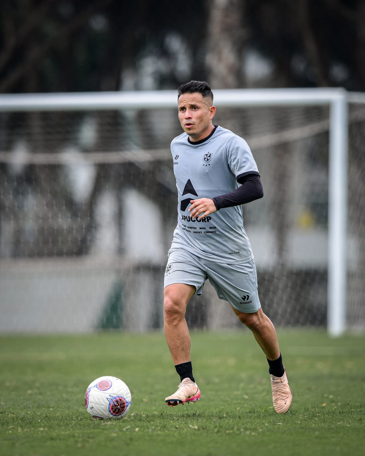 Fichaje del colombiano Roger Torres - CLUB USMP